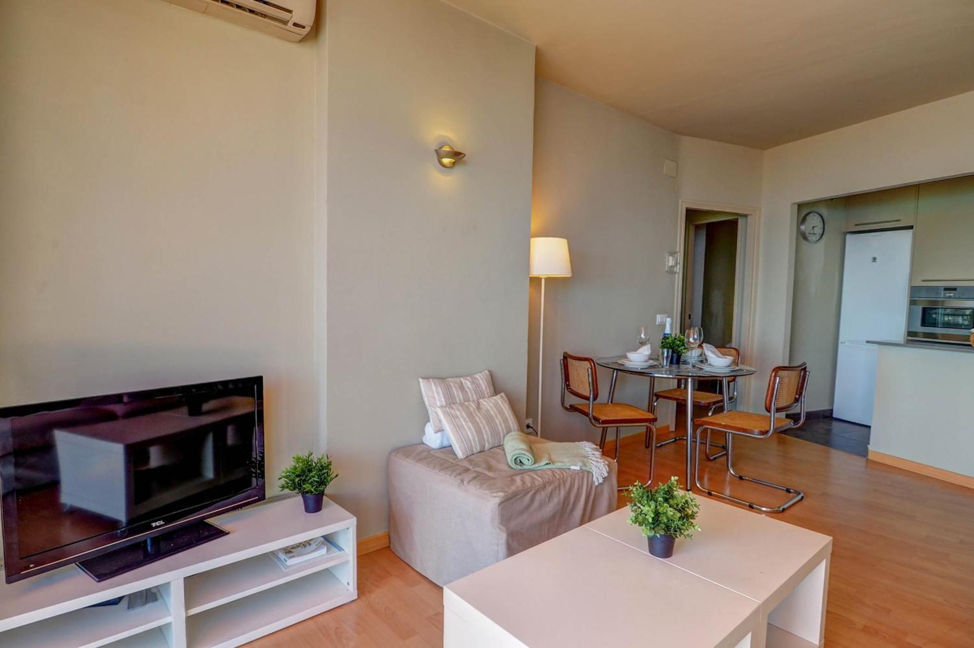 La Gioia 3 By Hello Homes