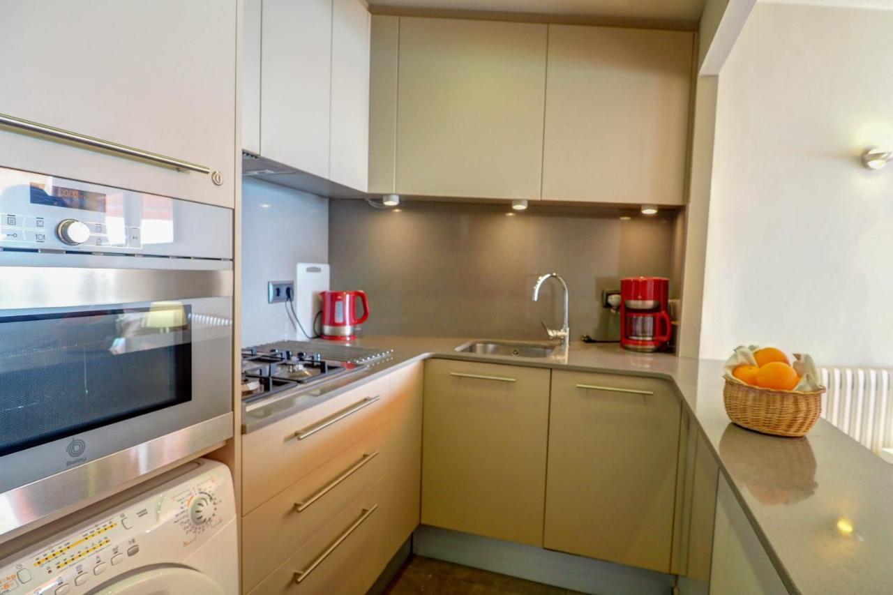 La Gioia 3 By Hello Homes *